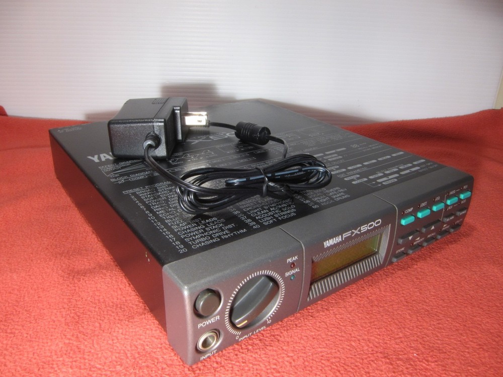Yamaha Multi Effects Processor FX500 Guitar Effect w/ AC Adapter / Fast Shipping