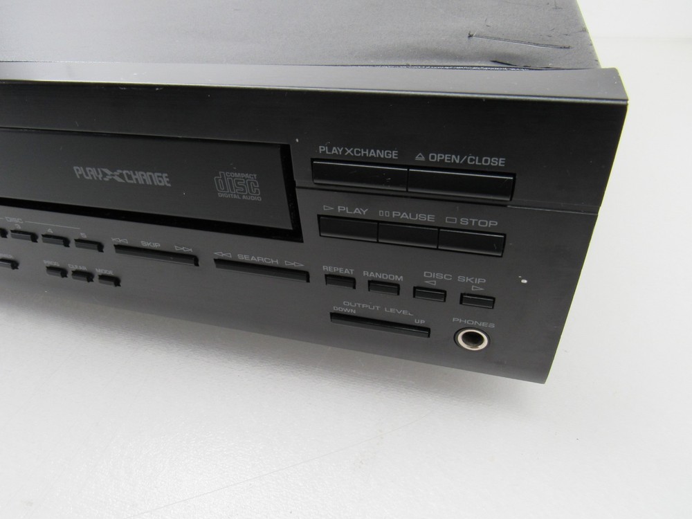 Yamaha CDC-645 Multi 5 CD Compact Disc Player Carousel Changer
