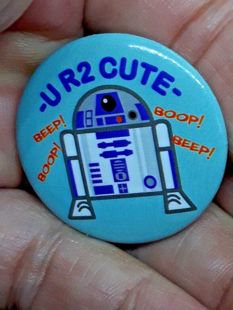 Valentine R2D2 Star Wars Droid Lapel Pin