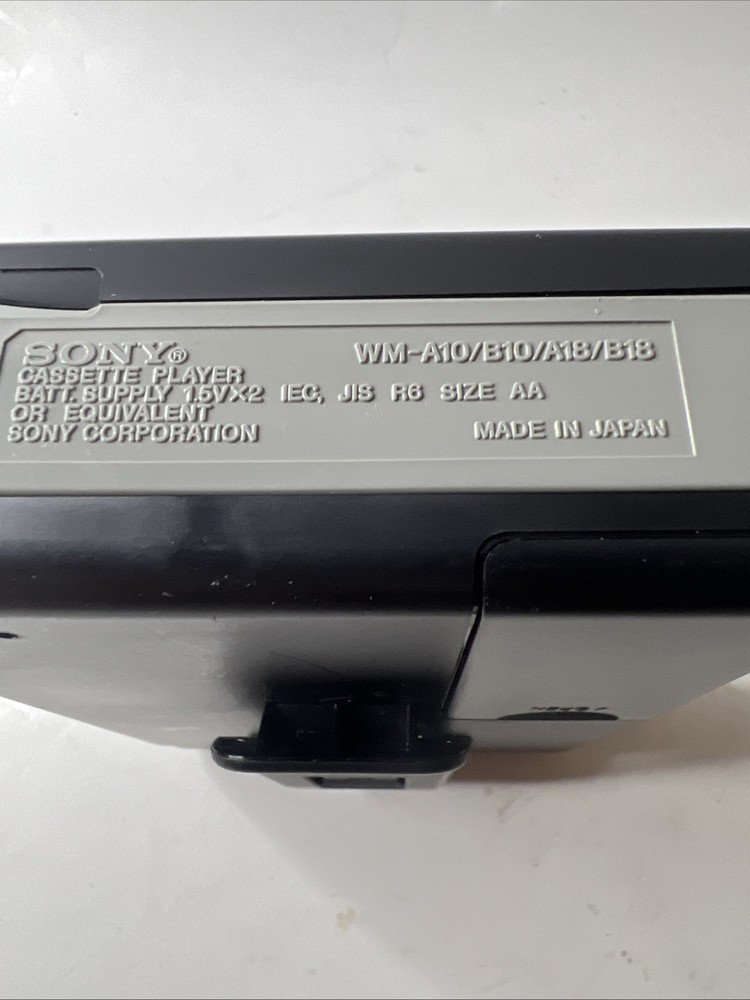 SONY Walkman WM-A10 Cassette Player Tested Fully Functional Read Description