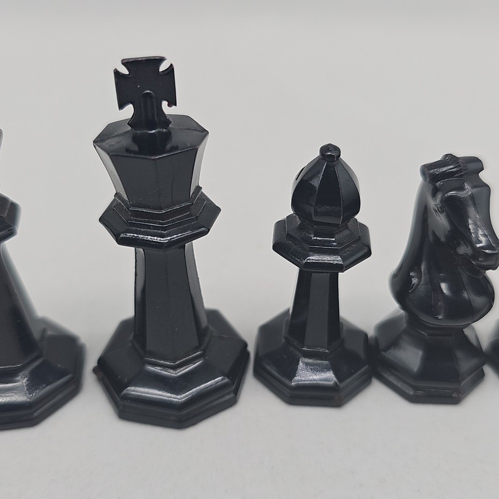 Replacement Drueke Chess Pieces: Black Octagonal Plastic Weighted, 16 Pieces