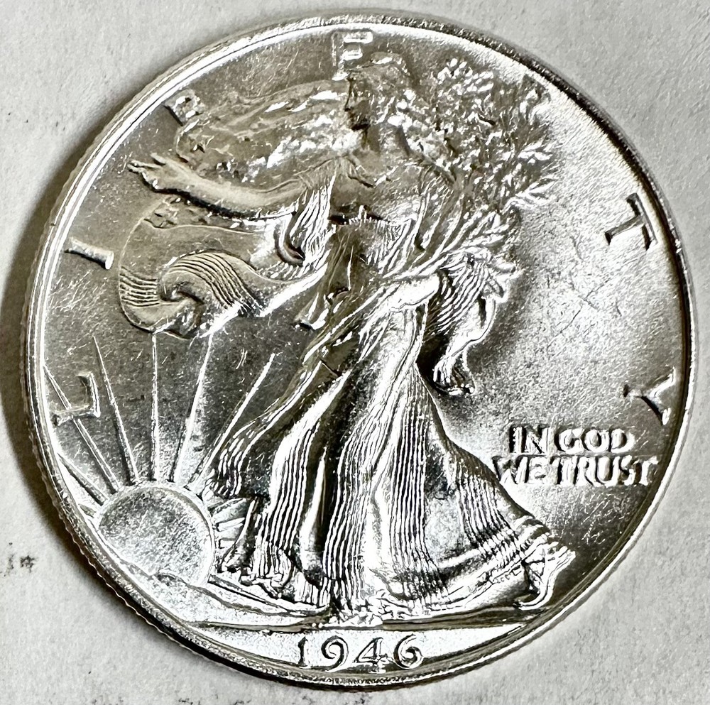 1946 WALKING LIBERTY SILVER HALF DOLLAR