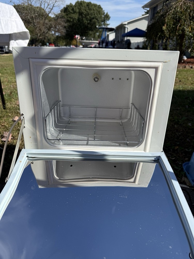 UV Towel Sanitizer & Warmer