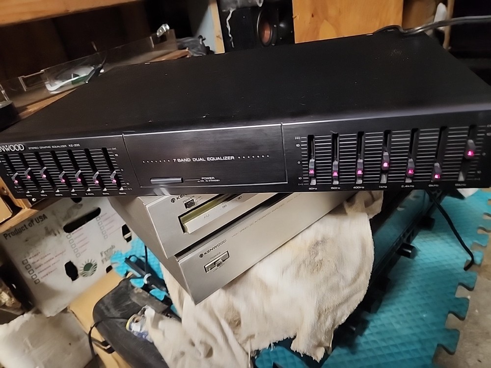 Kenwood KE-205 7-Band Dual Stack Stereo Equalizer Tested