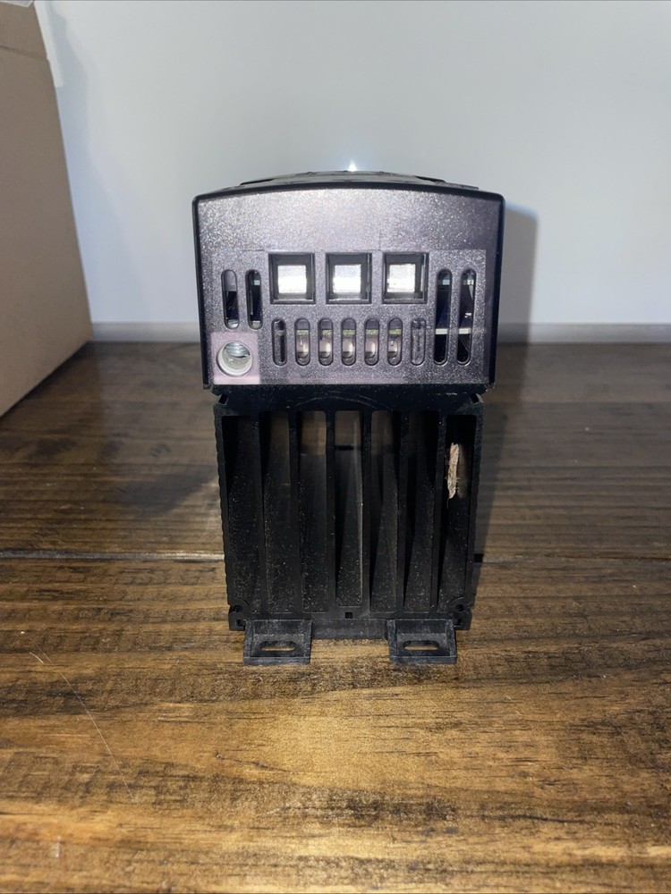 1 New Open Box | Watlow DIN-a-Mite DC10-60C0-0000 Solid State Power Control