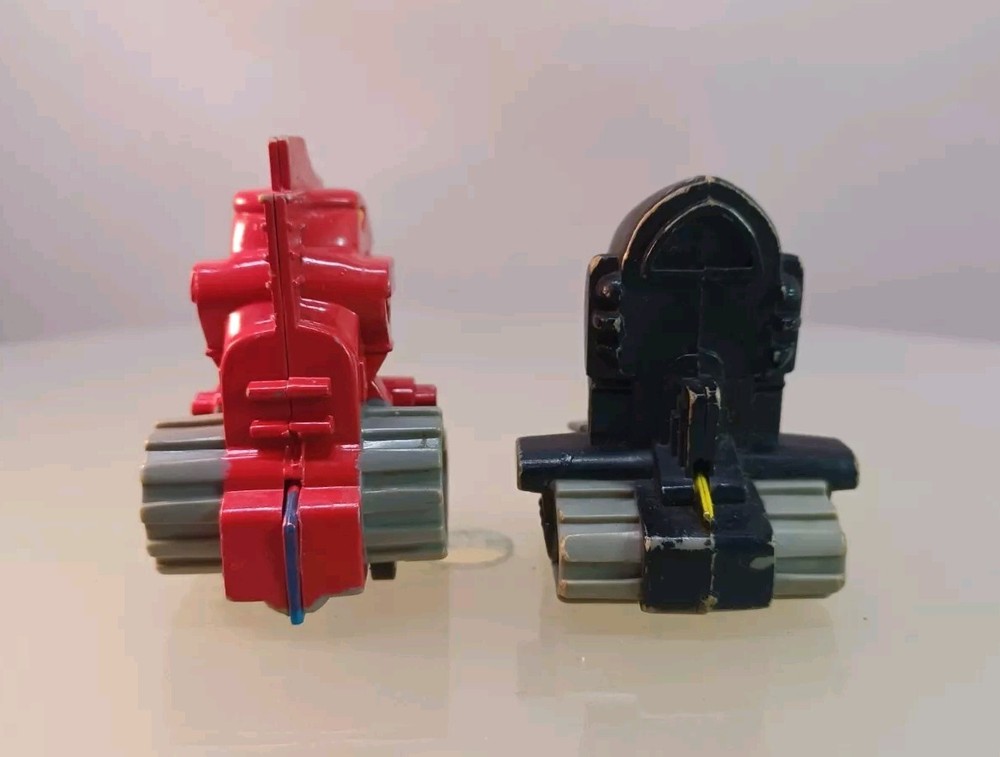 McDonald's Runaway Robots Pullback Pair, Red & Black - 1985