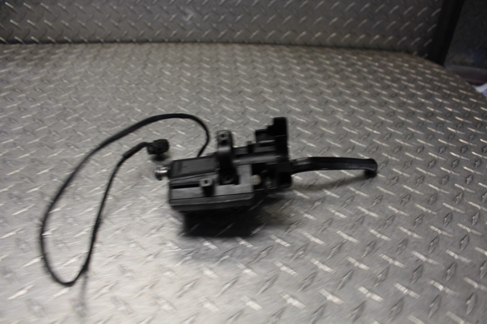 09 BMW R NIne T Clutch Master Cylinder OEM