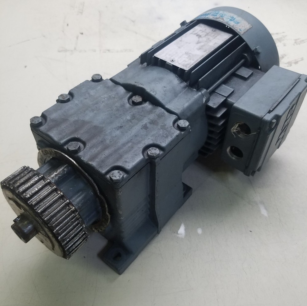 SEW -USOCOME MOTOR R17 DT71D4