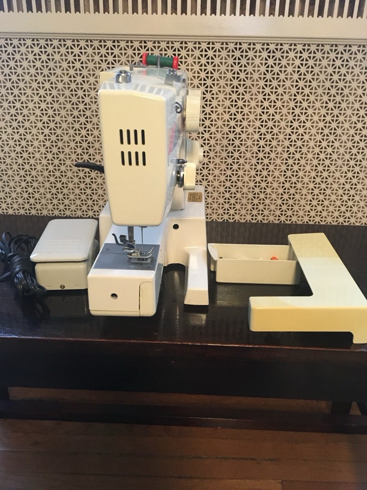 Electric White Jeans Machine Sewing Machine