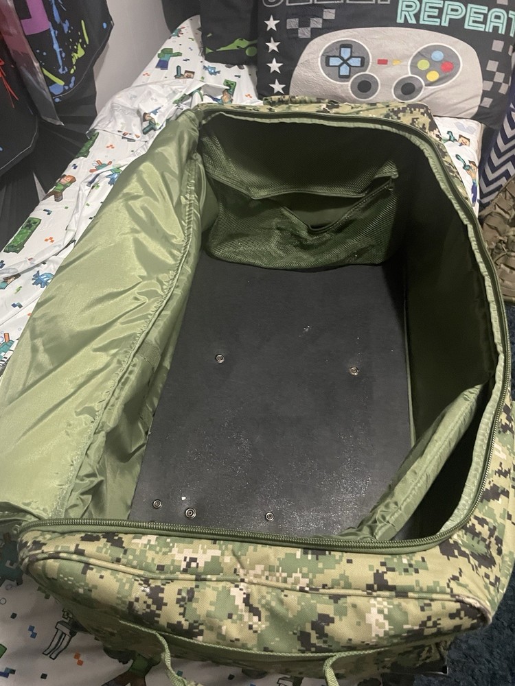 Military Travel Roller Bag