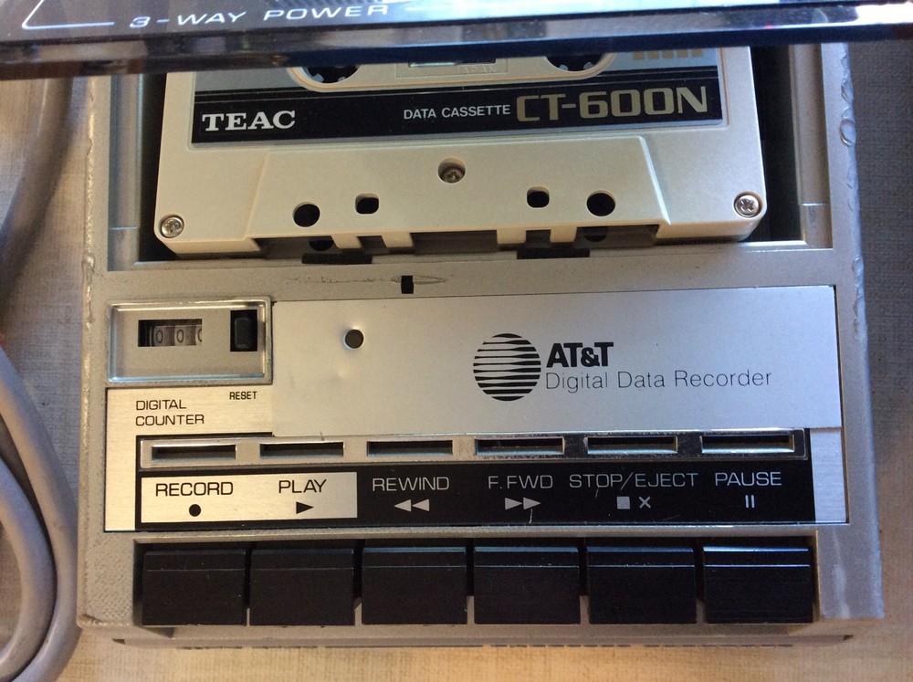AT&T SYS25 data recorder System 25 digital cassette deck