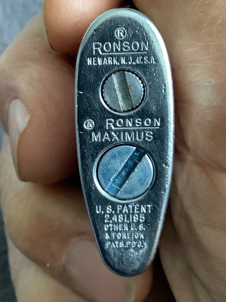 Vintage Ronson Maximus lighter working