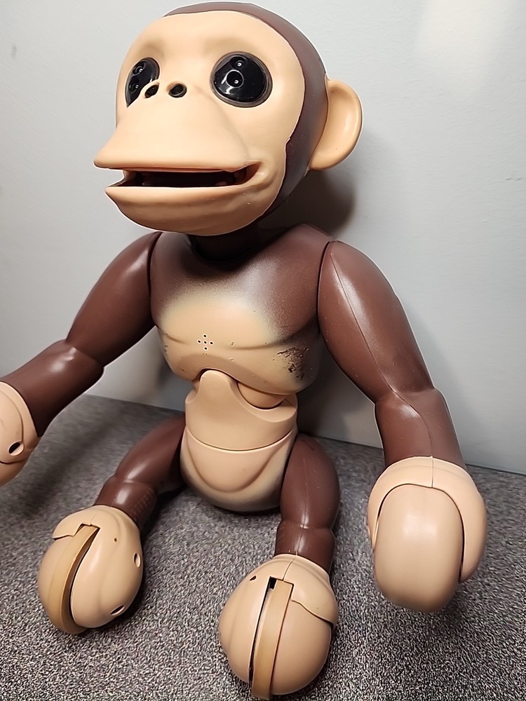 ZOOMER CHIMP MONKEY INTERACTIVE PET BY SPIN MASTER Retired No Charger,not Tested