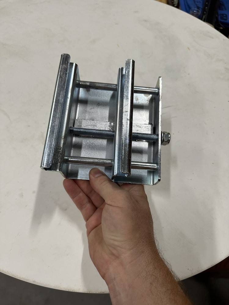 Trusst CT-TENT Clamp