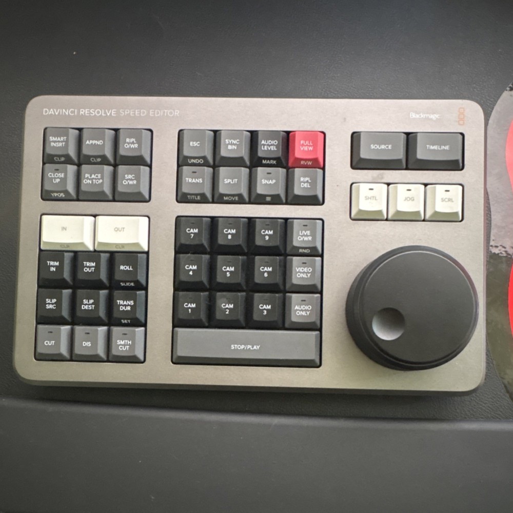 Blackmagic Design DaVinci Resolve Speed Editor Video Editing Controller USB-C