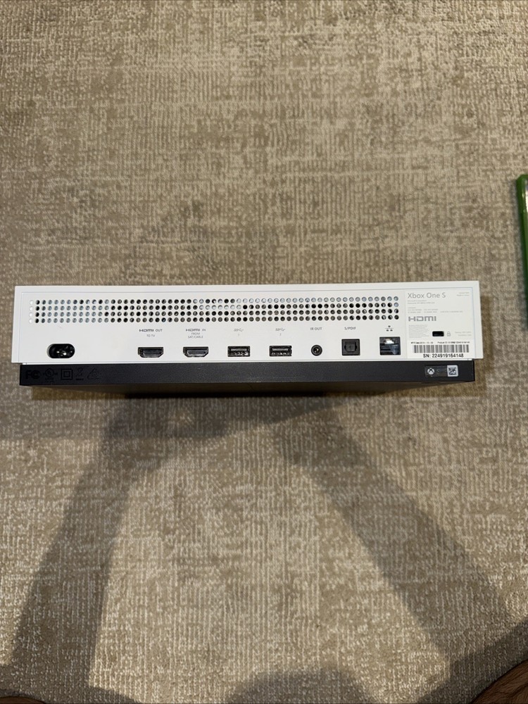 Microsoft Xbox One S 500GB - White