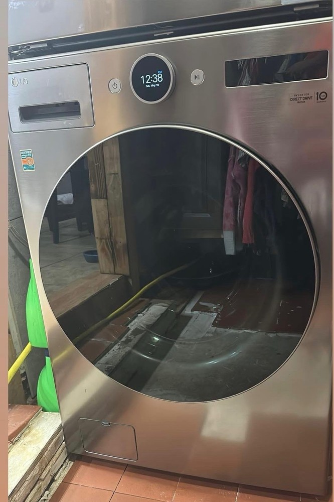 LG ThinQ Washer And  Dryer