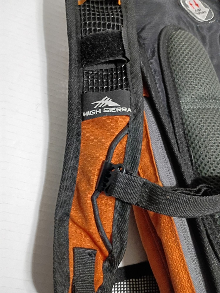 High Sierra Backpack Hydration Pack Airflow Cooled Orange camping hiking