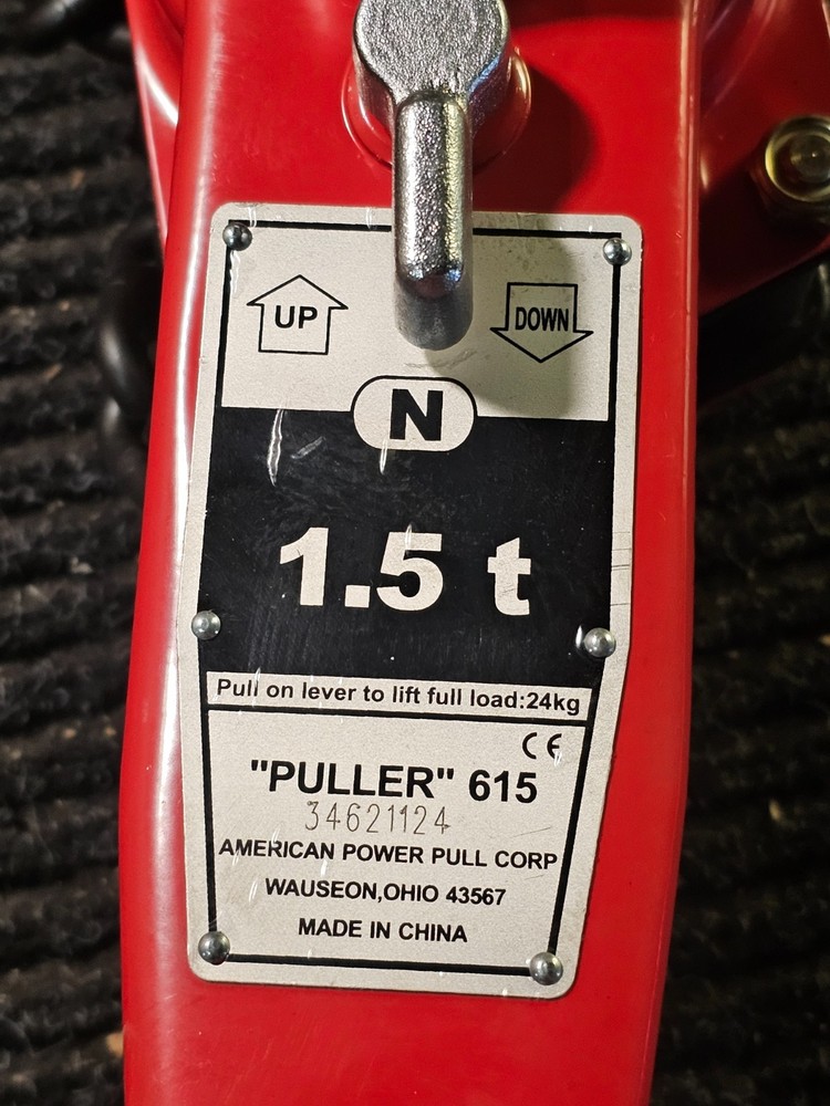 American Power Pull 1.5 Ton Chain Puller w/Thick Steel Construction. Model #615
