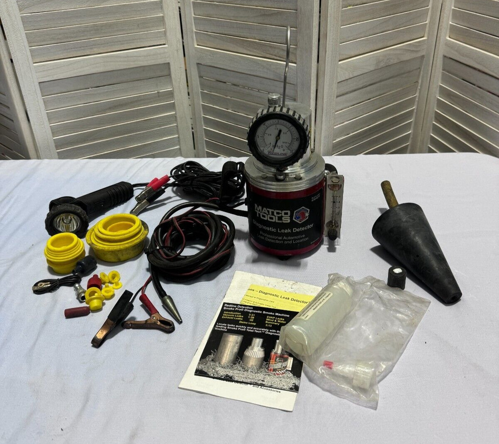 Matco Redline Diagnostic Leak Detector - Smoke Machine with Accessories