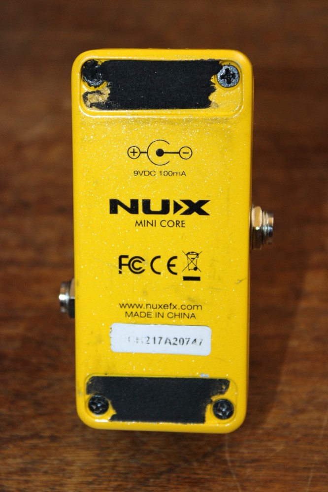 NUX Rivulet Chorus effects pedal