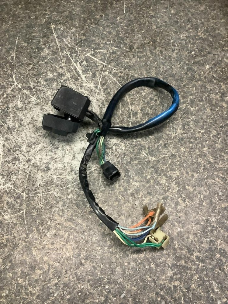 1982 Honda CB750 CB 750 SC Left Switch Control 79I