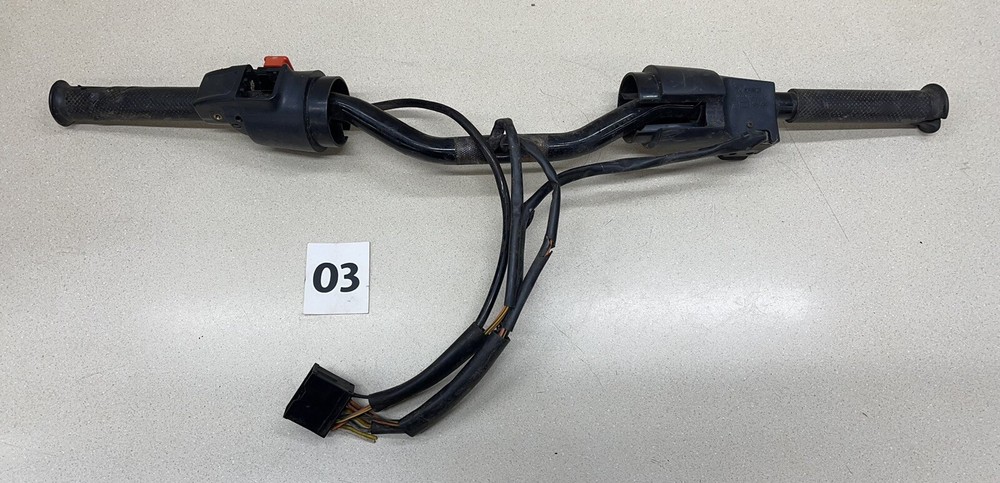 Skidoo ZX Handlebars (03)