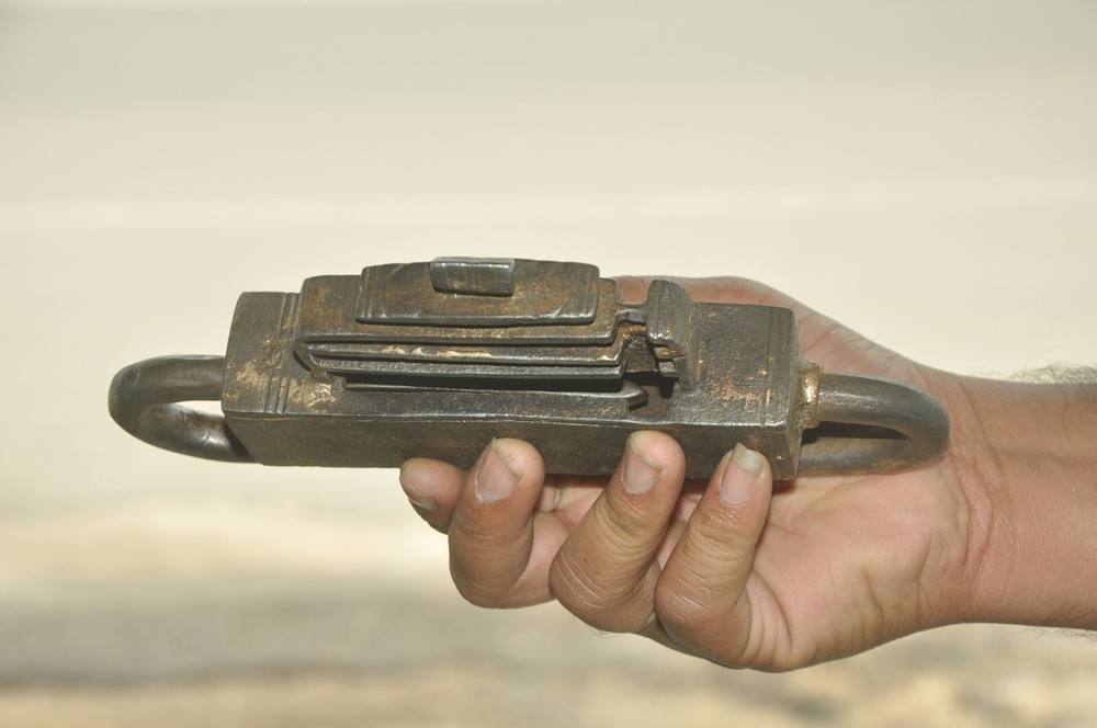 Vintage Unique Shape Iron Handcrafted Solid Heavy Strip System Padlock