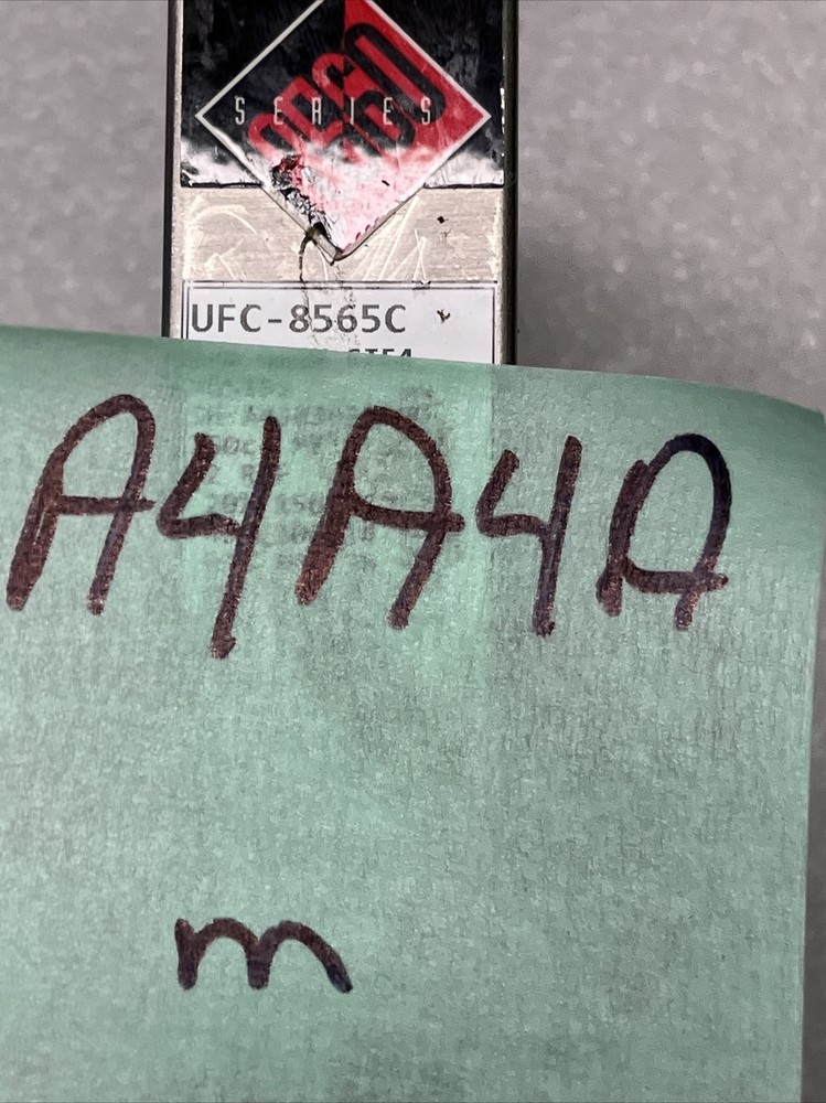 Celerity Unit UFC-8565C SC14 150SCCM SIF4 Mass Flow Controller