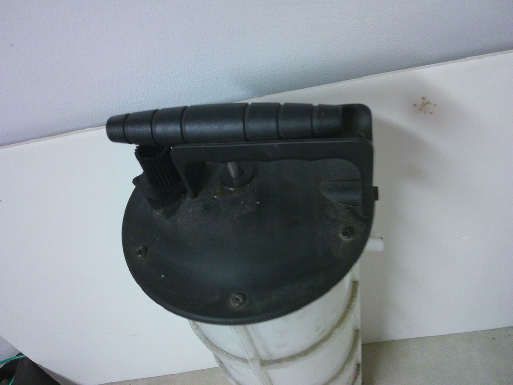 Mityvac Fluid Evacuator Model MV7400
