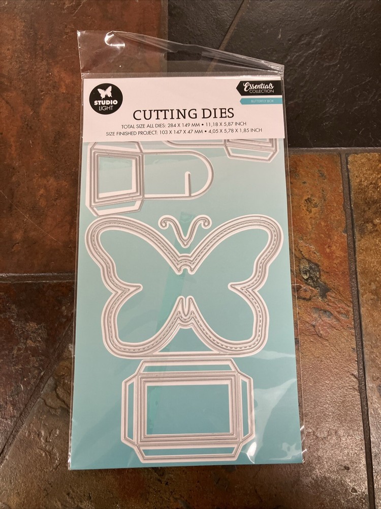 Studio Light Essentials Collection Butterfly Box SL-ES-CD499