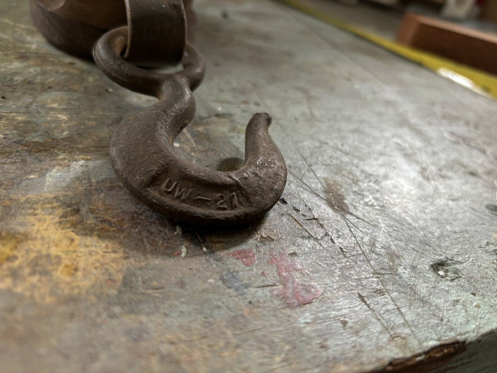 UW Wooden Pulley 4