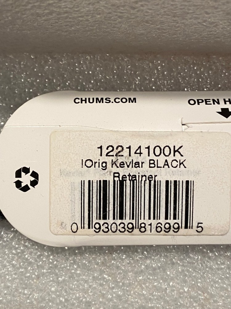 Chums Black Eyewear Retainer *NEW* m1