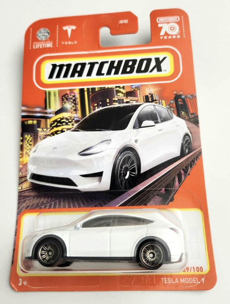 Matchbox Tesla Model Y White #89 - 2022 Basic New