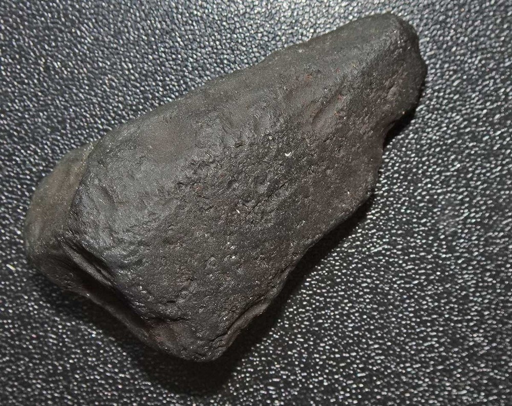 Black Obsidian - Medium Hand Piece - Arizona r750e