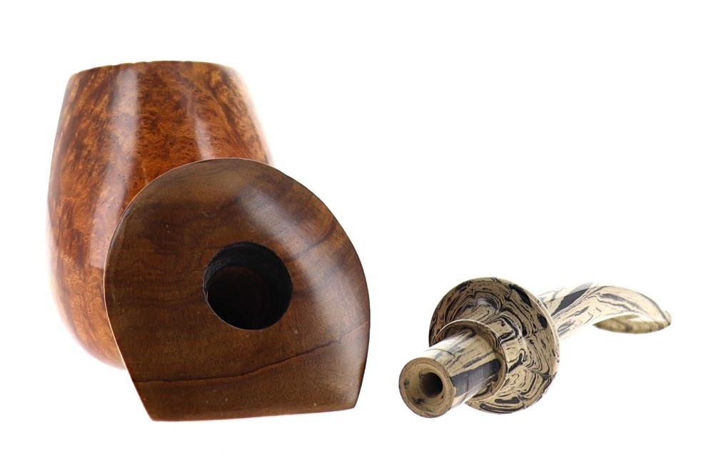 Pipe Sesa *** brown smooth shape chubby stand up freehand