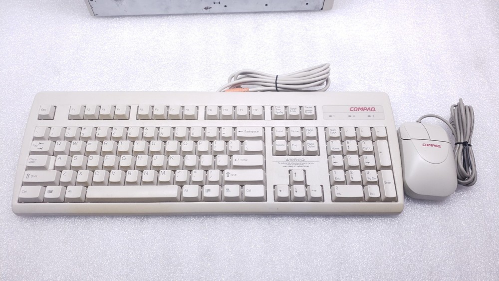 Vintage Compaq ProLinea 4/25s Desktop Computer [READ] #99