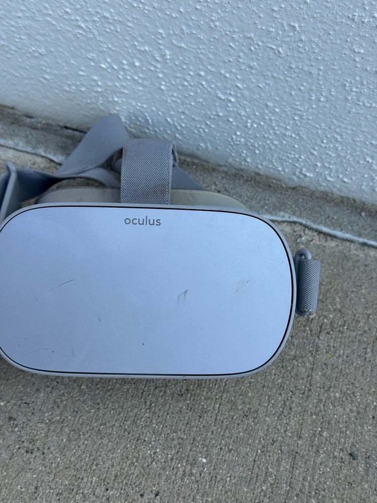 Oculus Go Virtual Reality Headset 32GB VR