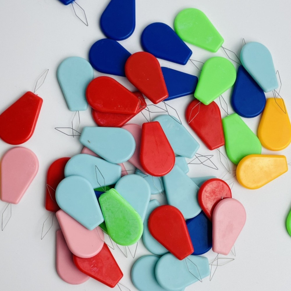 5x Plastic Needle Threaders for Hand & Machine Sewing – Multicolor DIY Tools