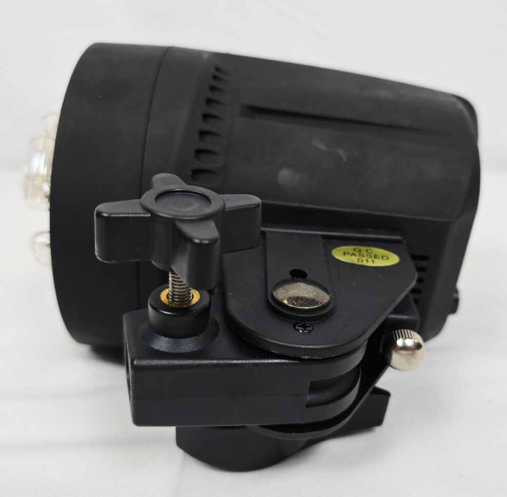 Promaster SM180 Manual Control Studio Lighting Kit - 3 Light