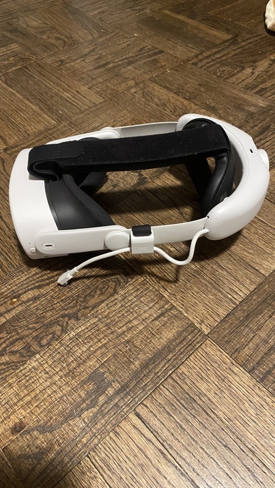 Meta Quest 3S Virtual Reality Headset with Battery Head Strap And Case