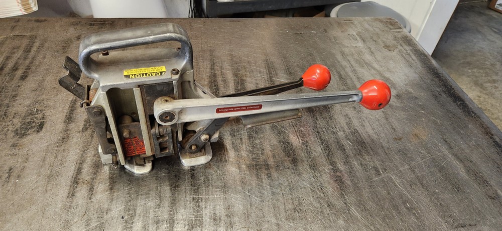 Signode ASD 506 8 1/2" Combination Steel Strapping Tool.