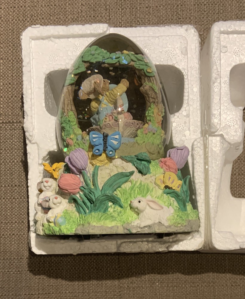 Easter Bunny Rabbit Musical Egg Shaped Water Globe Spring Easter Parade