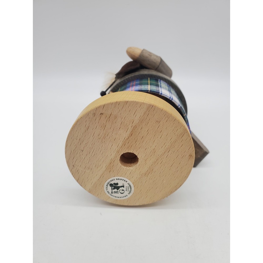 Steinbach Erzgebirgische Scottish Bagpipe Player Nutcracker
