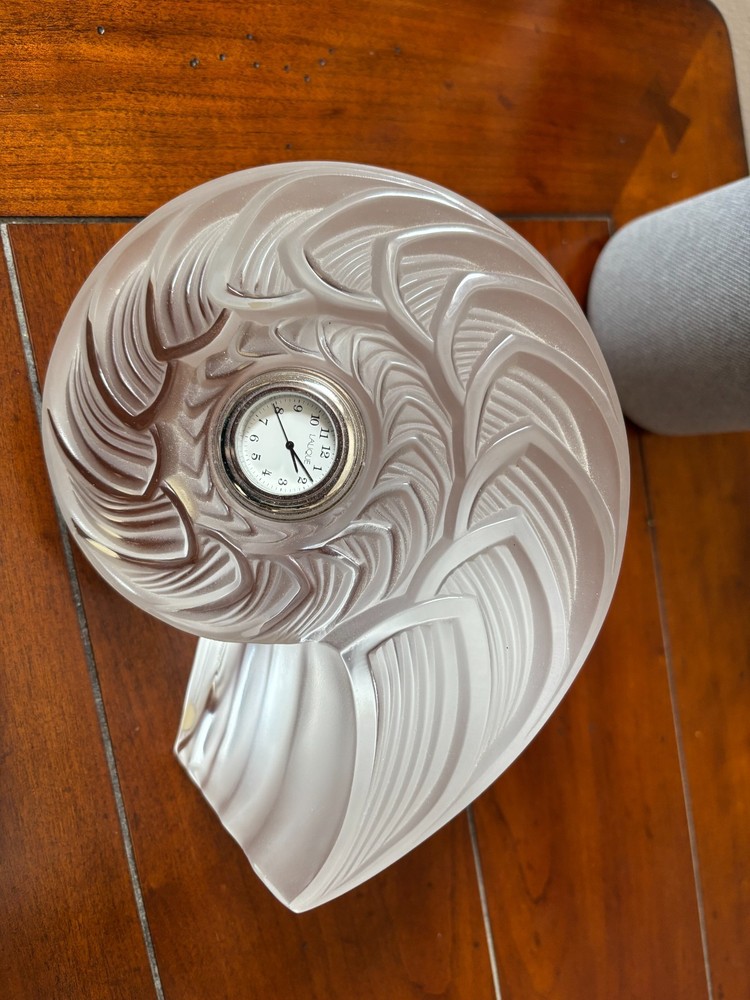 lalique crystal table clock