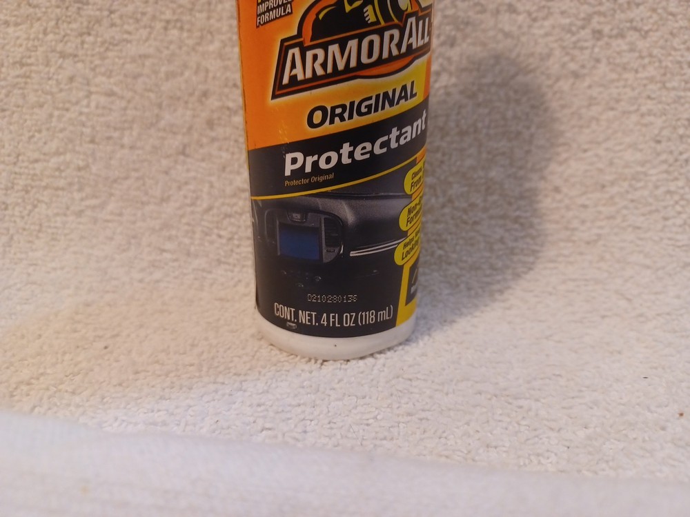 ArmorAll Protectant Original 4oz Bottle Spray A-136