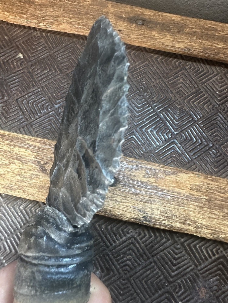 Steel Knapped Skinner Serrated Blade