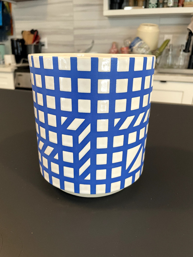 Not Work Related Step Lattice Planter - Medium
