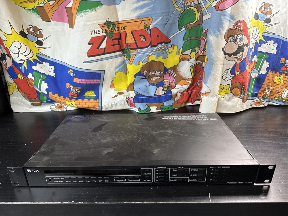 TOA TT-104B Program Timer w/Rack Mount Ears