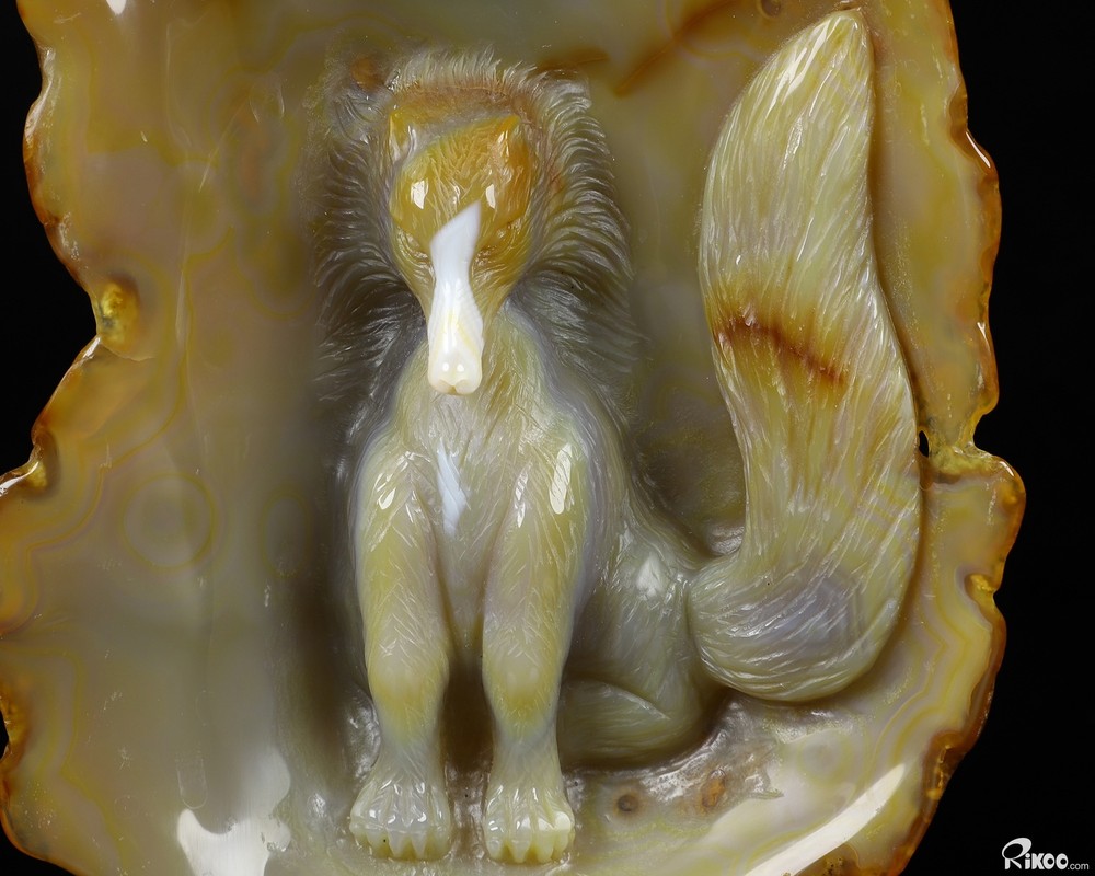 6.7" Agate Carved Crystal Fox Sculpture, Realistic